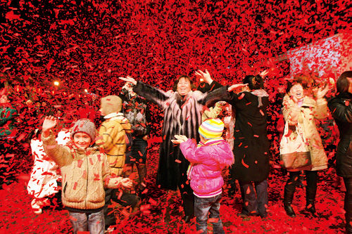 述评:春节,吹向世界的“中国风”
