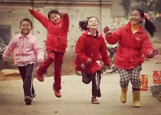 20年前走亲戚老照片，看完瞬间感觉这才是过年!(图)