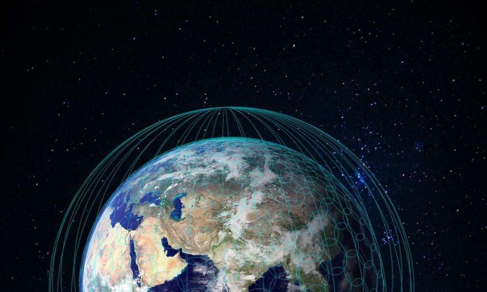 （两会速递）中国将部署全球卫星互联网系统 逾300颗卫星组成