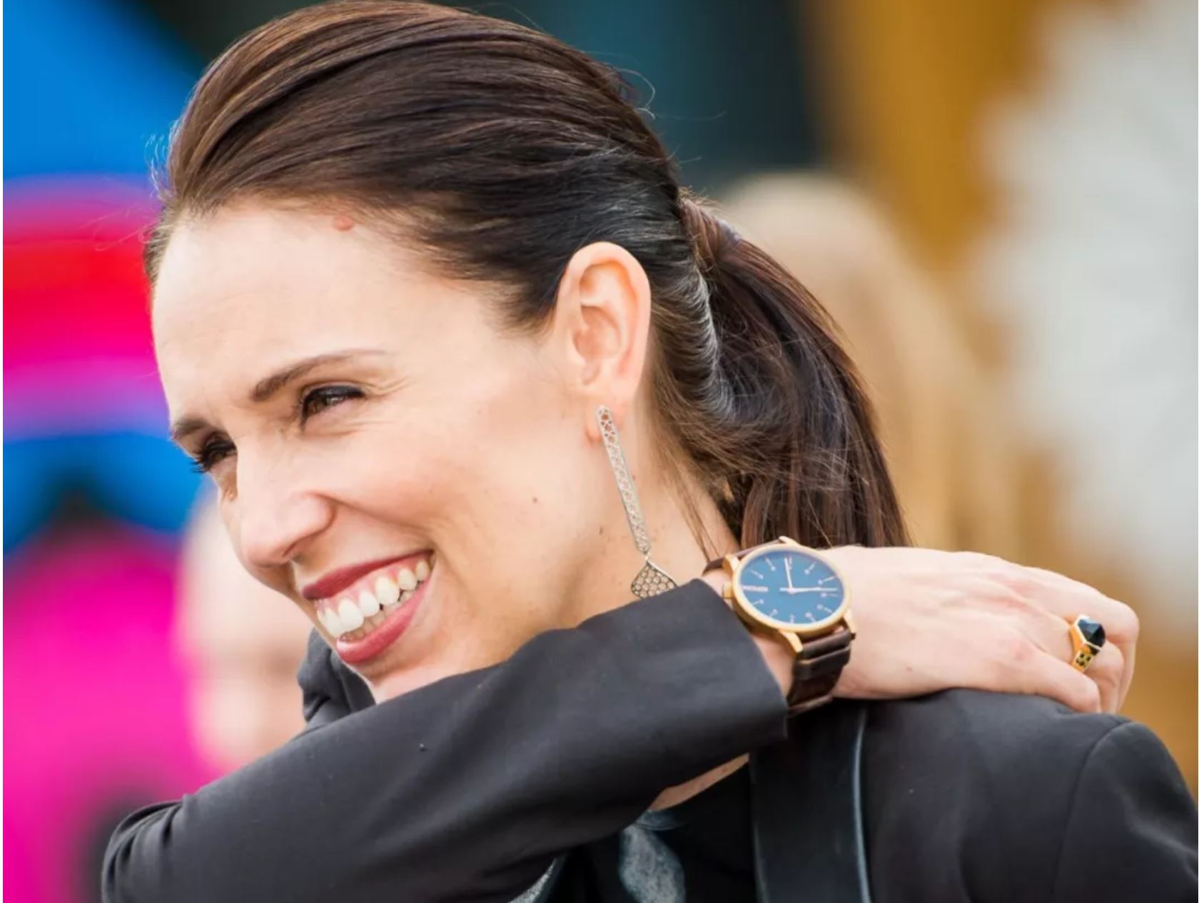 Jacinda Ardern领导的新西兰,世界的一个社会实验室?