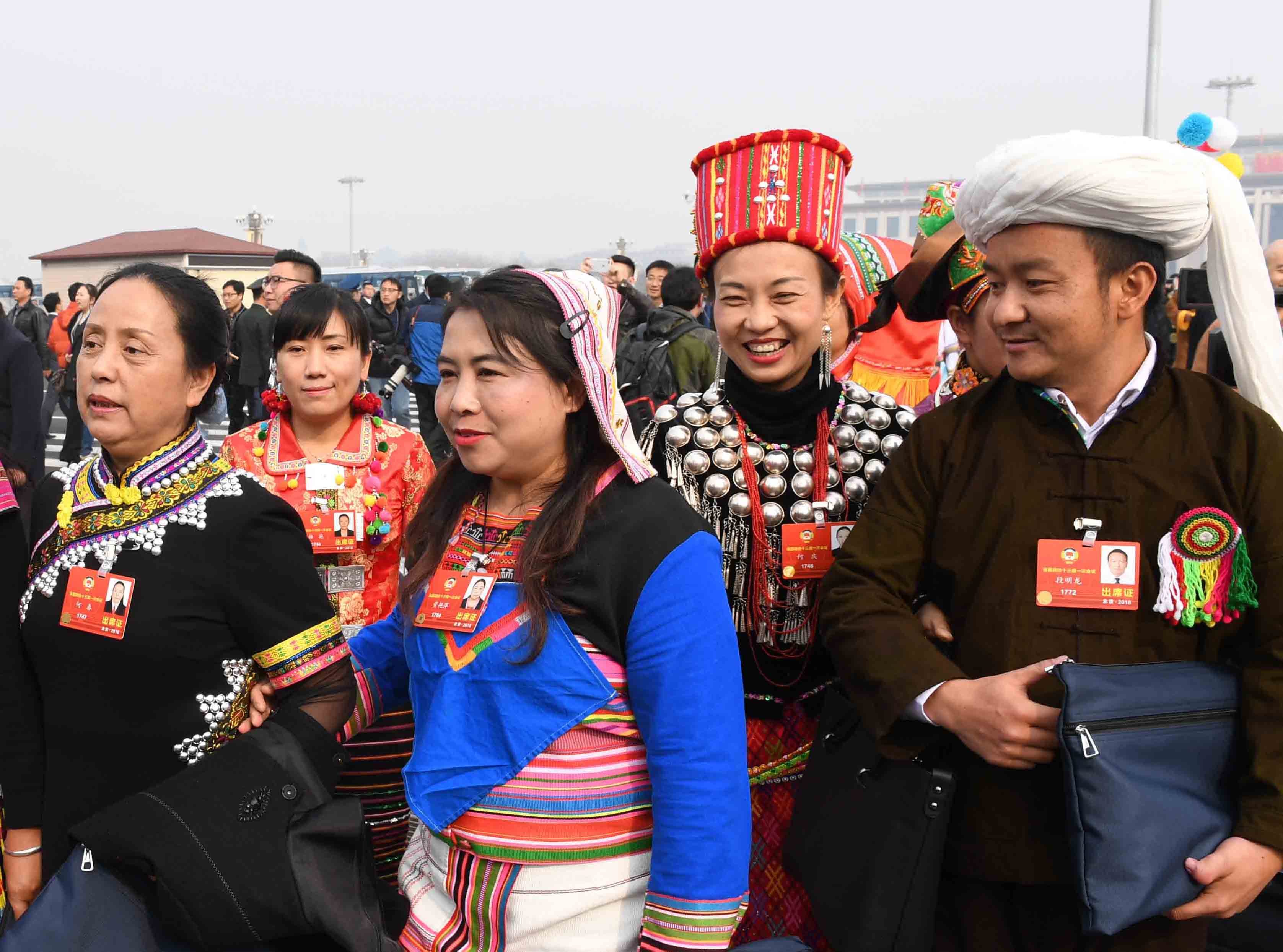 （两会·中国与世界）特稿：新时代中国开放力扩容世界