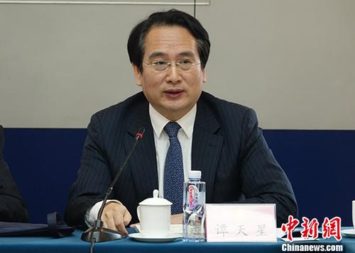 （两会综述）建和谐侨社，助维护侨益——国务院侨办集中回应侨胞诉求