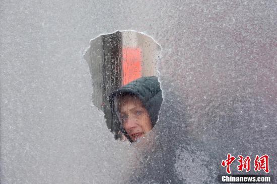 罕见寒流回马枪 多地遭冰封 加拿大人民冻哭在4月(图)