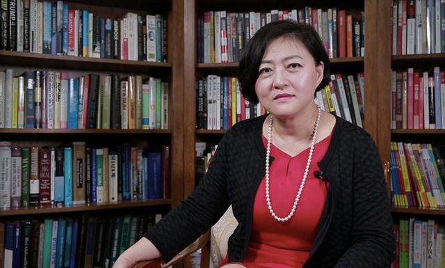 中国超级富豪幕后女推手！她救了刘强东两次(组图)