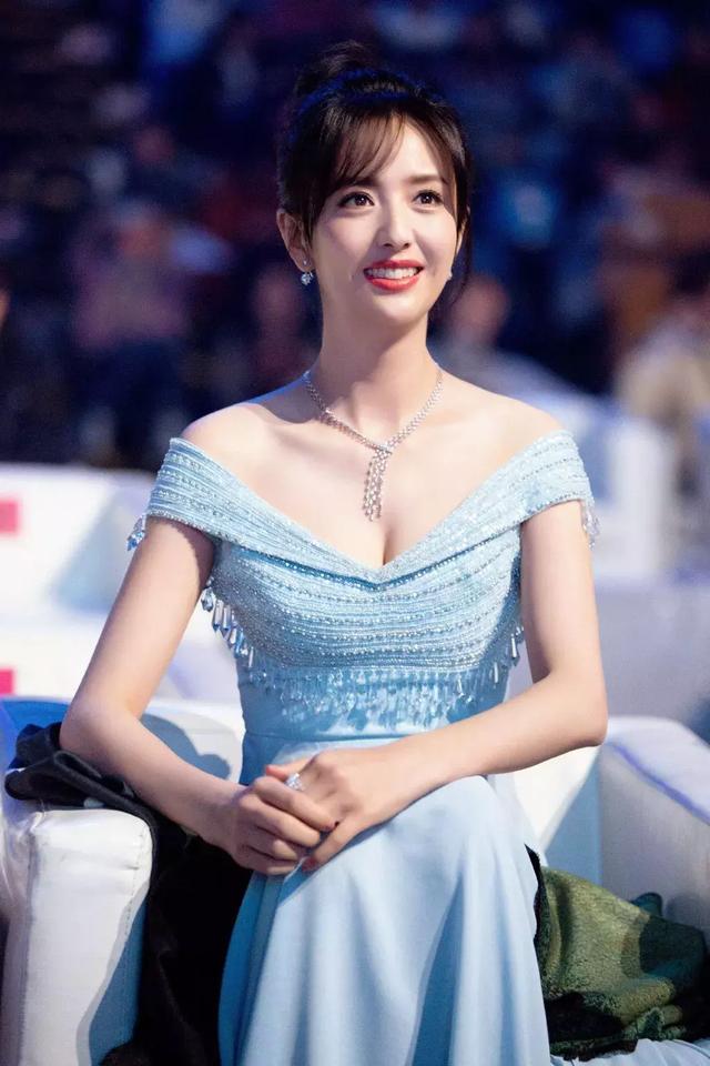 佟丽娅“胖”上热搜:老娘何止天下最美!(组图)