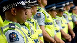 新年第一批警察毕业 更多警力部署全国