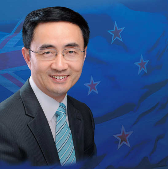 基督城新悦海鲜馆！今天下午1点！国家党议员杨健现场免费发放《新西兰教育手册》！