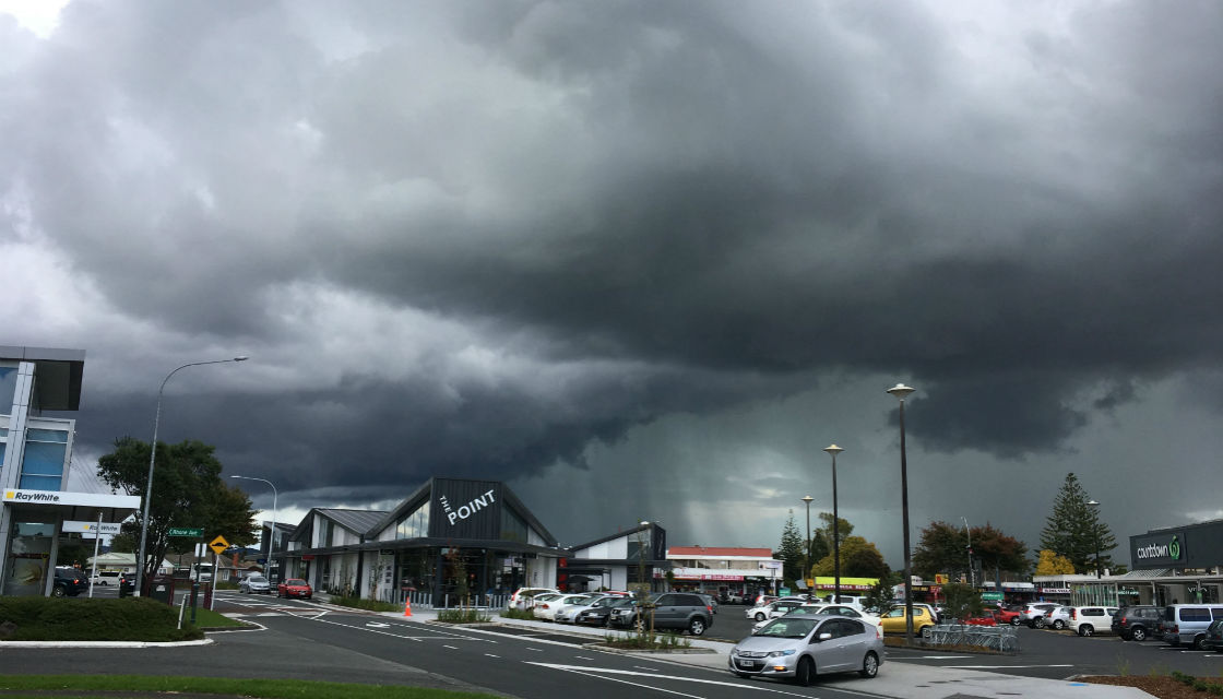 今日起洪水暴雨大雪袭击北岛
