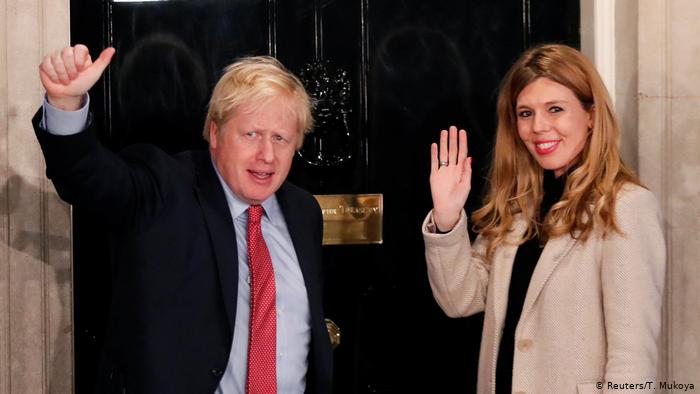 新西兰总理祝贺英国首相鲍里斯·约翰逊议会选举获胜