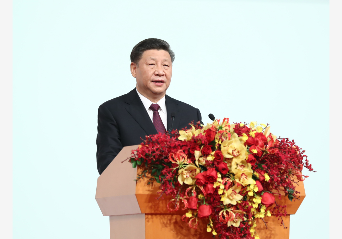 庆祝澳门回归祖国20周年大会 暨澳门特别行政区第五届政府就职典礼隆重举行 习近平出席并发表重要讲话