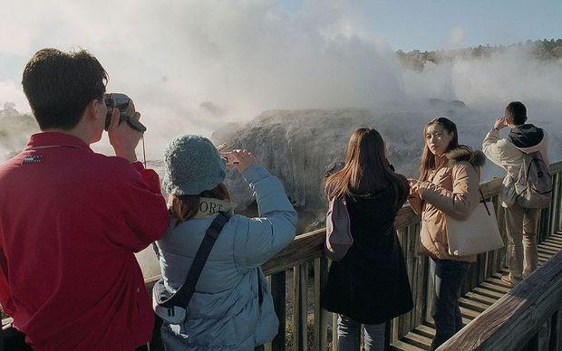 失业、空窗、没游客……新西兰旅游业已危机四伏，下一步该何去何从？