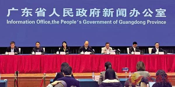 锺南山：部分中药如连花清瘟六神胶囊丸等可抑制病毒