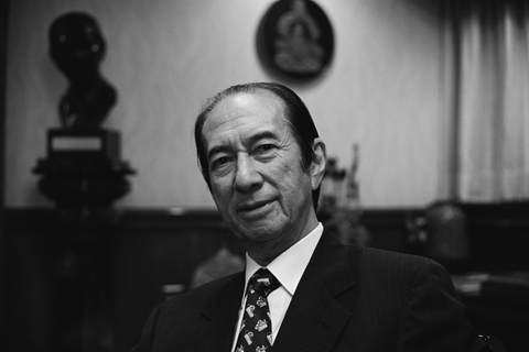 何鸿燊逝世 享年98岁