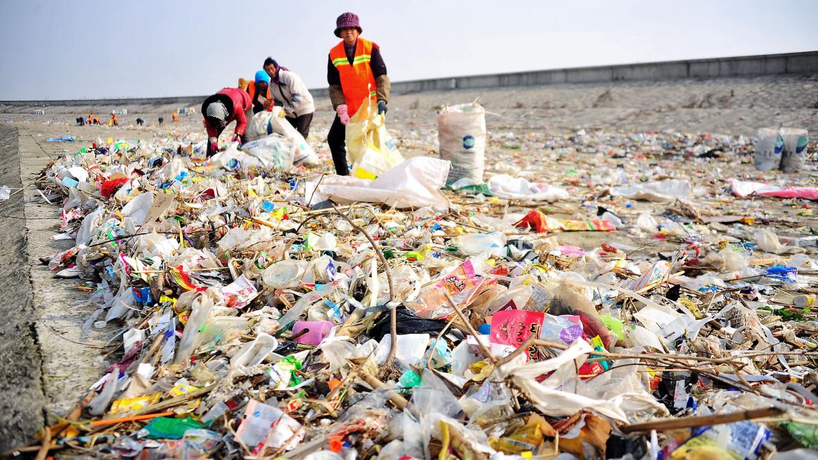 中国多地颁布“新限塑令”塑料污染整治升级