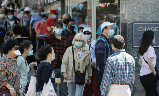 美国连续20天日增新冠确诊病例超10万