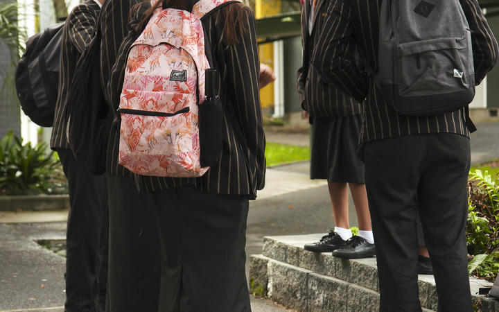 新西兰未获得学历的高中毕业生人数正在上升