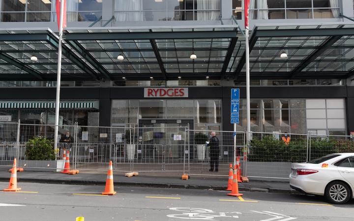 隔离酒店六月前已无空位，海外新西兰人暂时无法返回