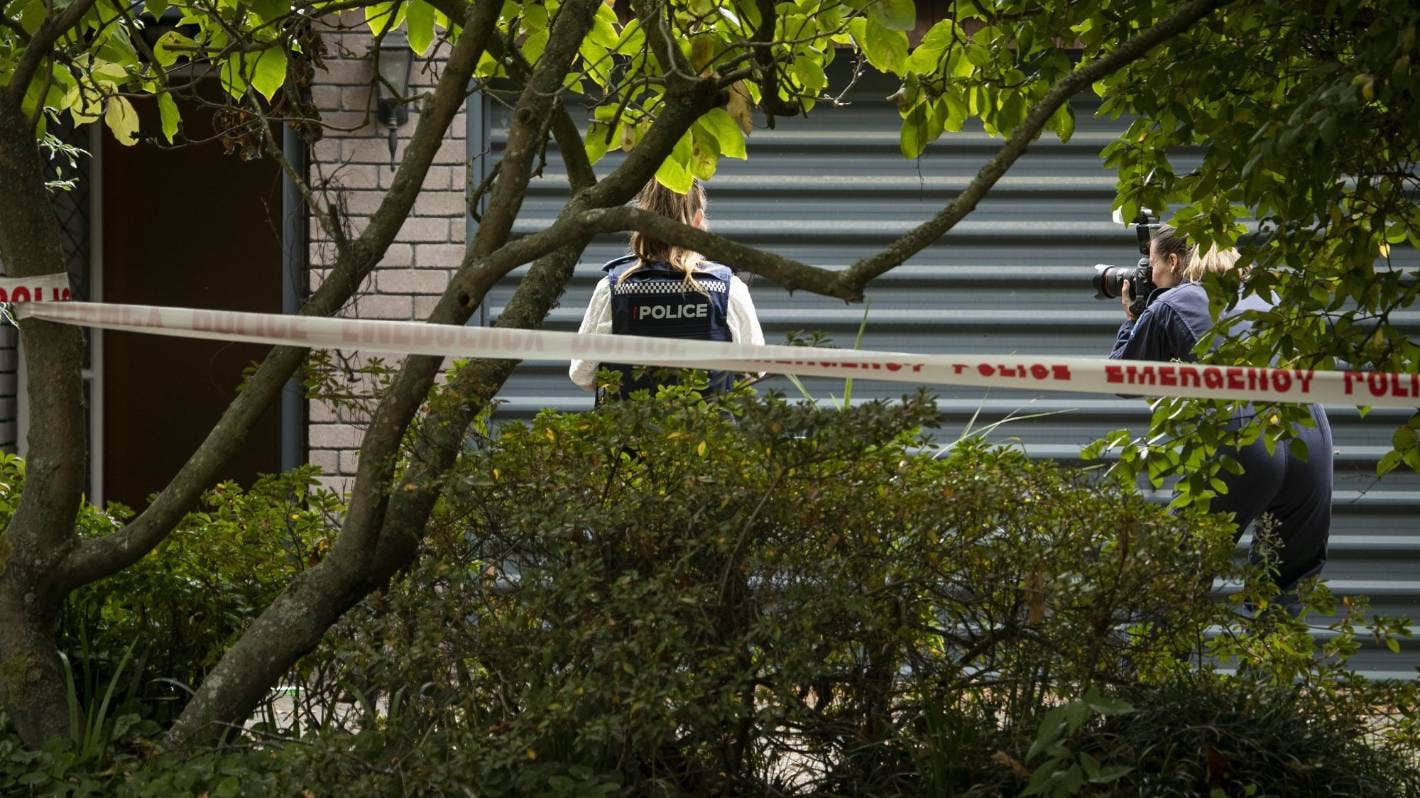 基督城发生涉刀伤人事件，一人死亡，两人受伤