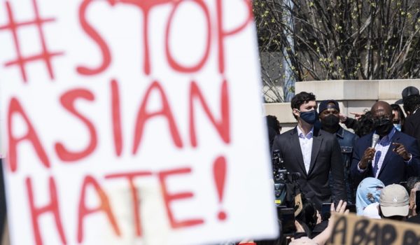 反歧视 反仇恨——美国洛杉矶民众抗议针对亚裔的暴力活动
