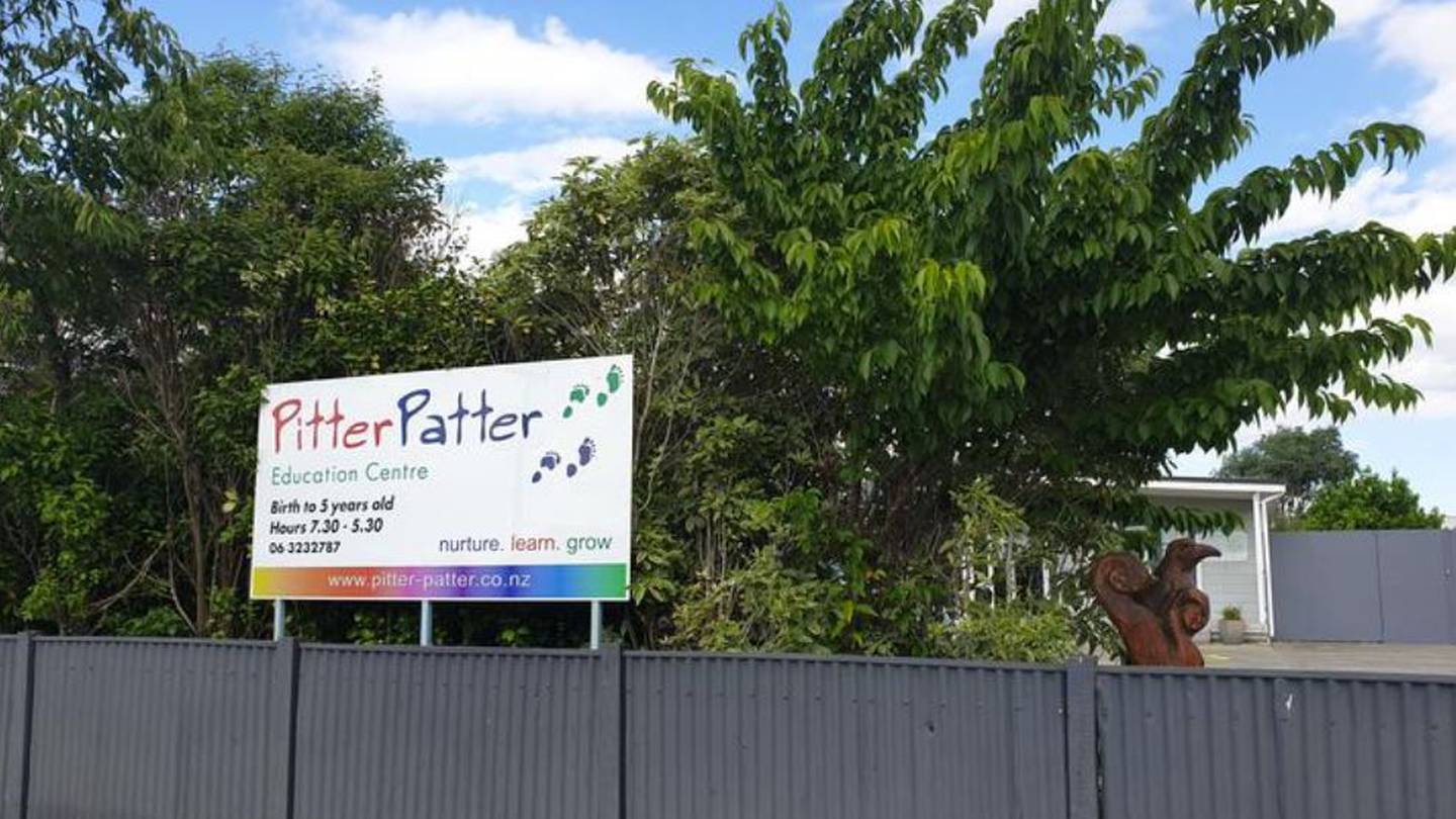 北岛Feilding Pitter Patter托儿所被控虐待将关闭