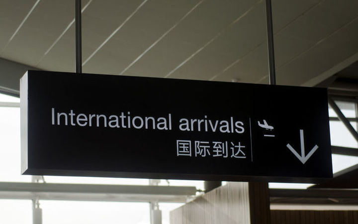 新西兰总理表示或将允许已接种疫苗的海外旅客入境新西兰，并且将有更多的免检疫旅行“泡泡”