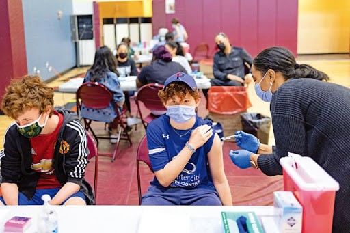 欧洲药管局批准辉瑞疫苗用于12岁至15岁人群