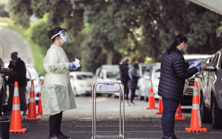 医学专家：惠灵顿应再保持2级疫警两周