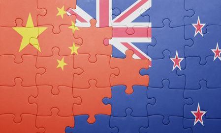 汪志坚：政府应该保持良好的双边关系，而不是相反