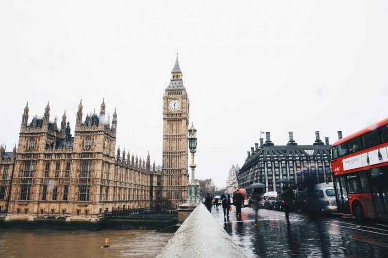 英国将取消所有针对新冠制定的入境限制措施