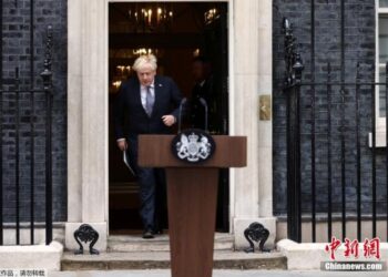 英媒：英首相候选人均不打算邀请约翰逊加入内阁