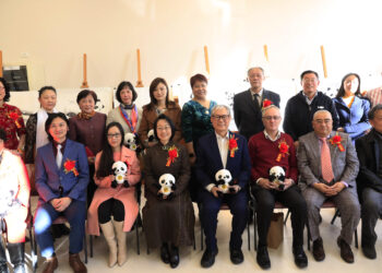 “冰雪艺缘”刘中艺术展新西兰巡展在基督城艺术中心成功举办
