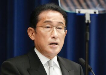 日本首相岸田文雄确诊感染新冠病毒