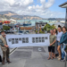 Lyttelton涌入大量游轮,当地居民挤不上公交,小镇不堪重负