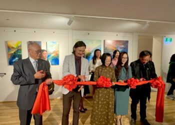 后疫情强心剂! 4国62幅精彩作品——“让世界更美好”美术展开幕