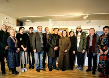 【专题报道】何颖总领事出席第四届国际美术作品展览